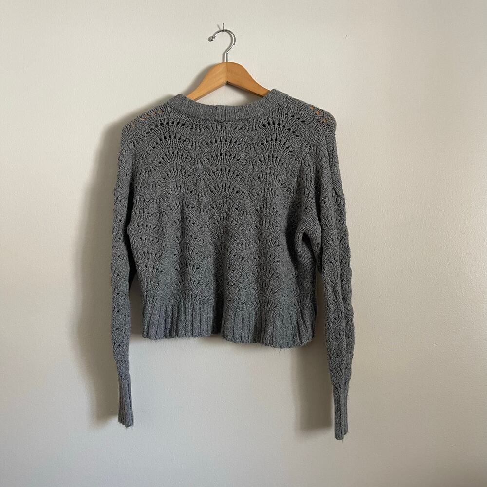 American Eagle • Chunky Open Knit Cropped Sweater